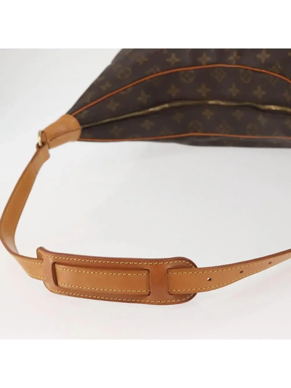 Louis Vuitton Boulogne 35 Shoulder Bag #344345L75B
